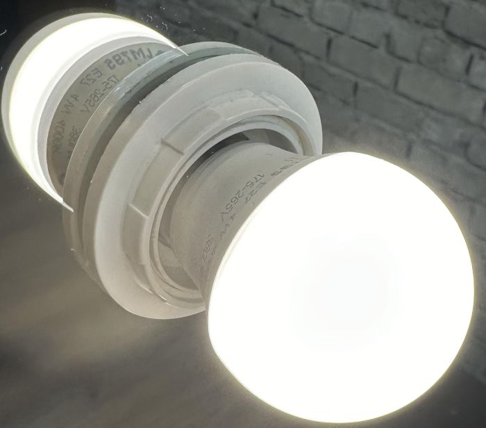 Зеркало безрамное с полками во весь рост на колесах Led лампы 190х100 см